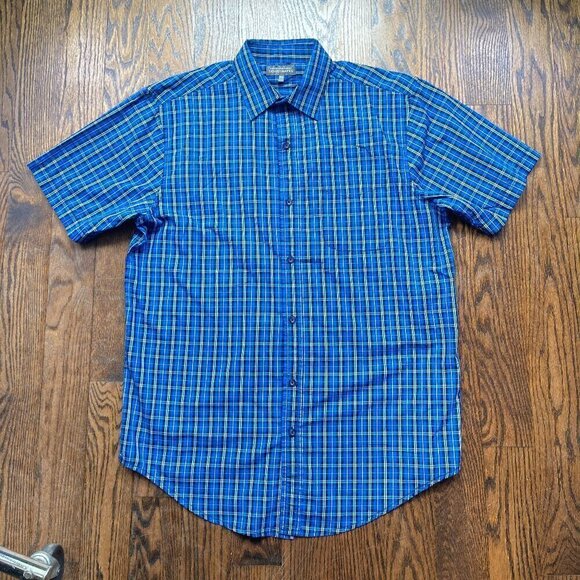 Denver Hayes plaid blue short sleeve button down shirt /Classic Fit- size Medium - Picture 4 of 6